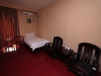 Jinzuan 100 Holiday Hotel Qufu Eksteriør billede